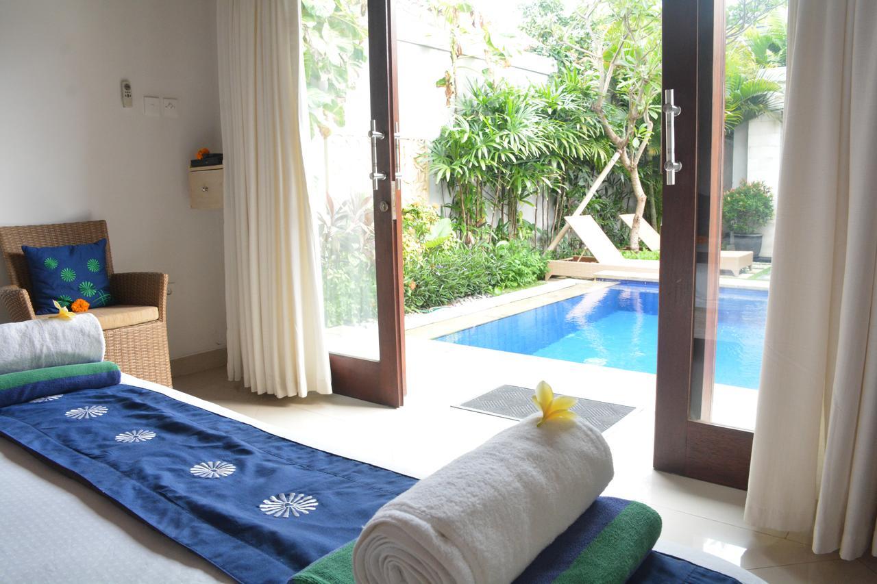ตามัน เกศารี วิลลา Villa ซานูร์ ภายนอก รูปภาพ