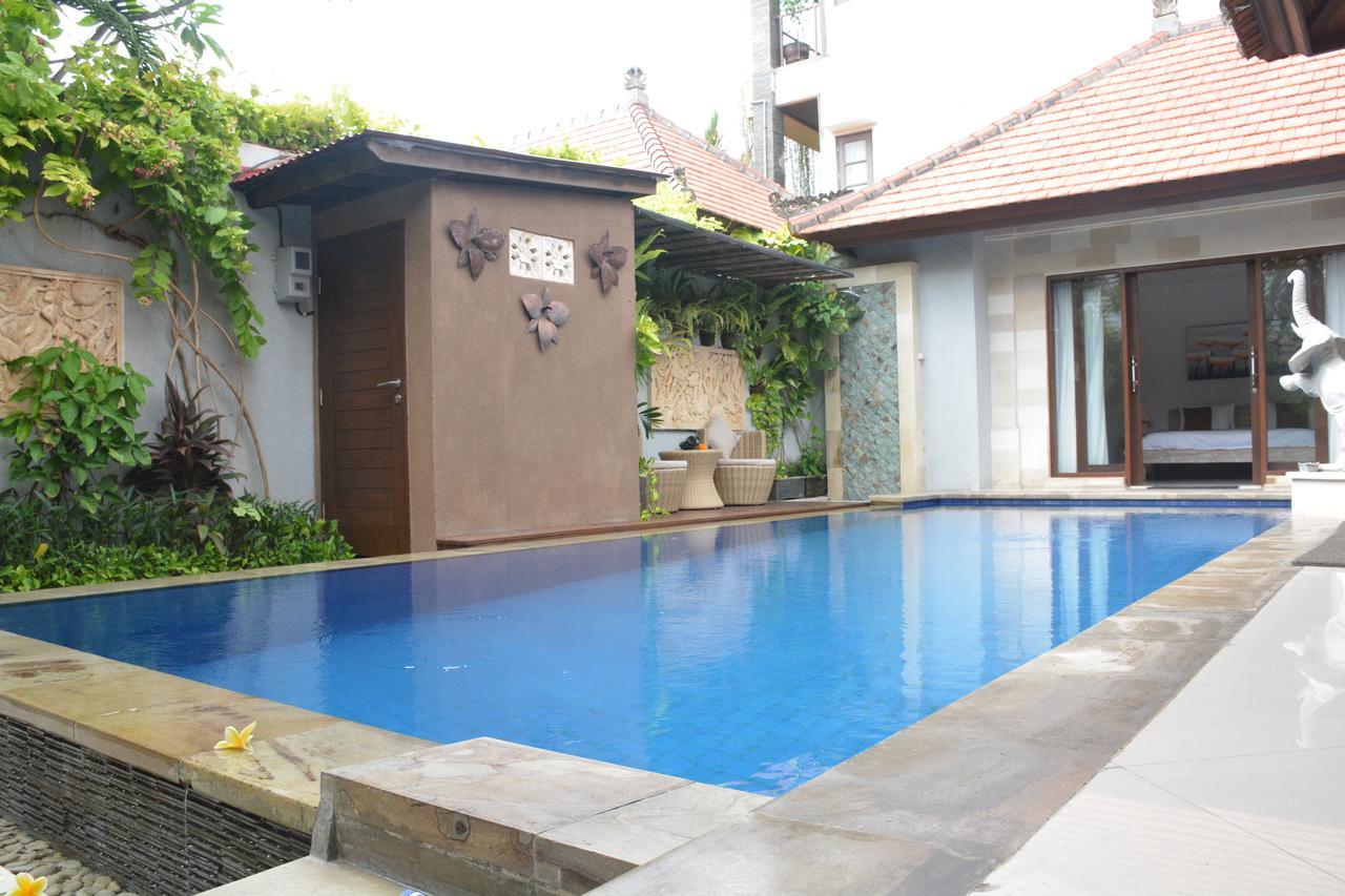 ตามัน เกศารี วิลลา Villa ซานูร์ ภายนอก รูปภาพ